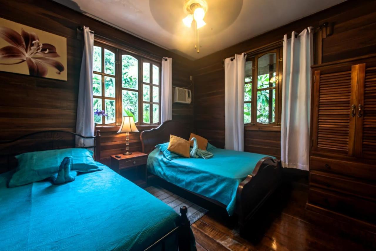 Hotel Tierra Verde Bed And Breakfast Бокас дел Торо Екстериор снимка