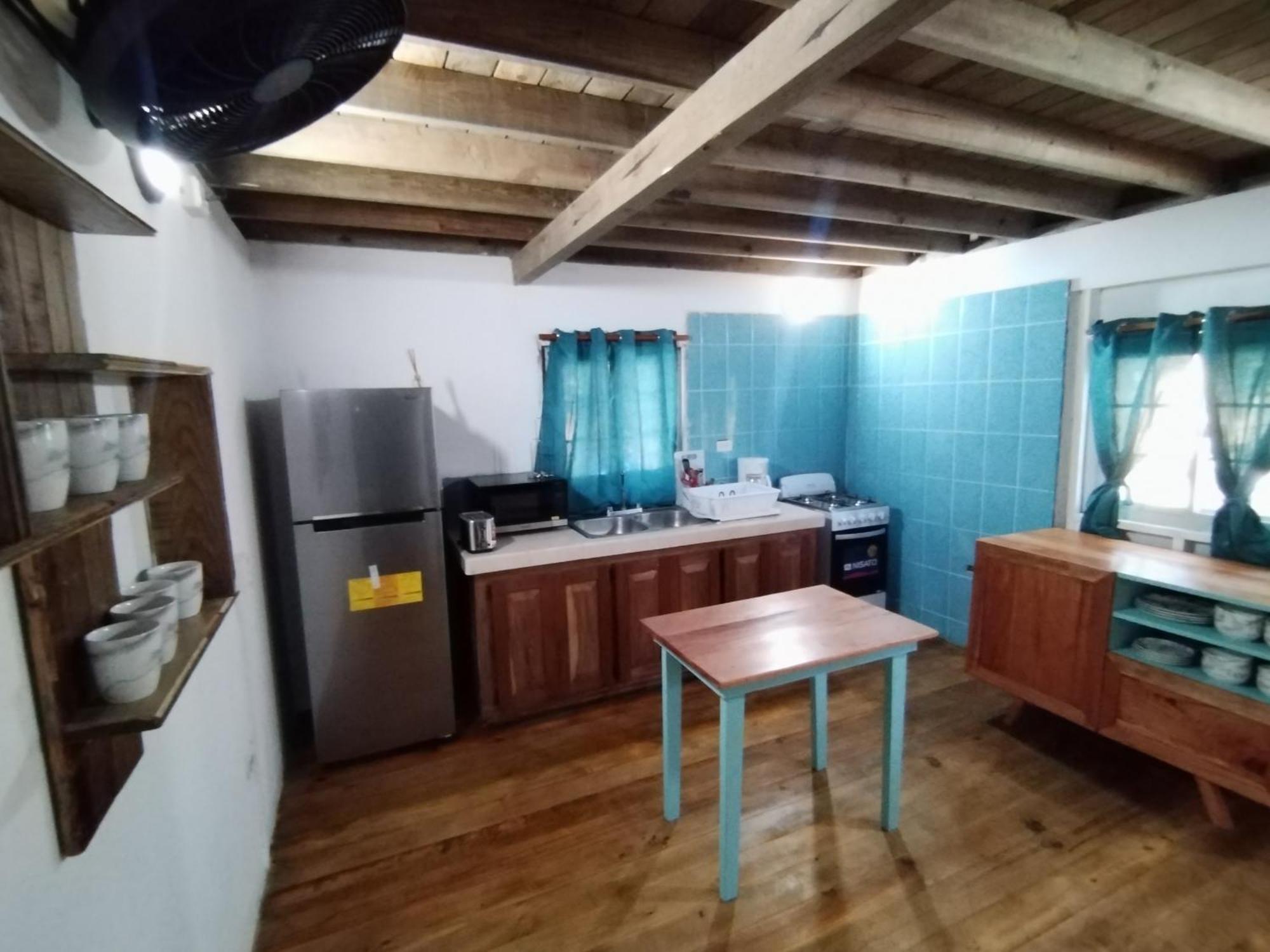 Hotel Tierra Verde Bed And Breakfast Бокас дел Торо Екстериор снимка