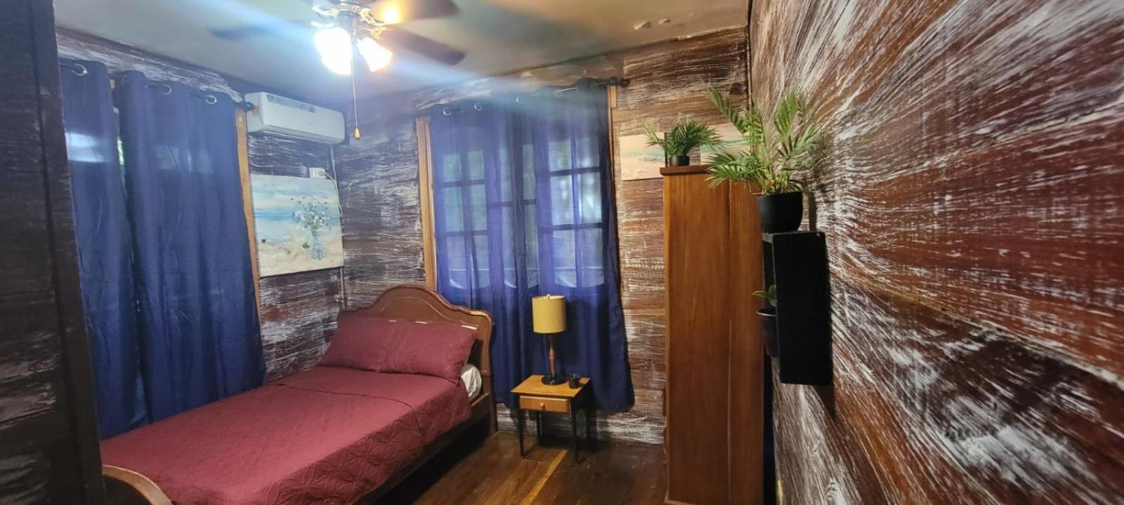 Hotel Tierra Verde Bed And Breakfast Бокас дел Торо Екстериор снимка