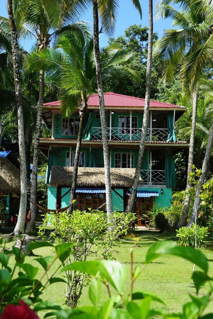 Hotel Tierra Verde Bed And Breakfast Бокас дел Торо Екстериор снимка