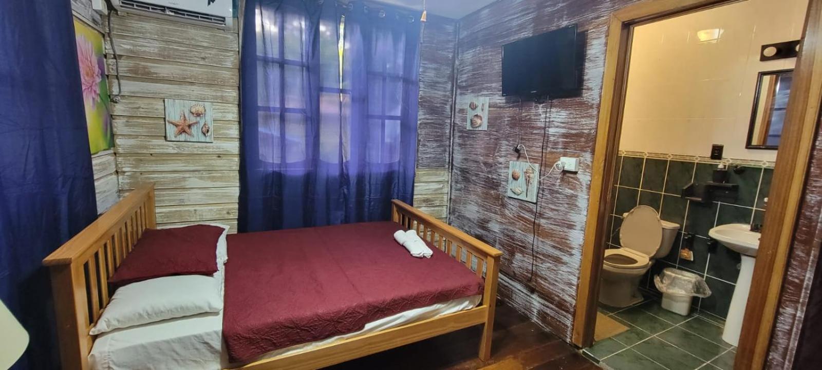 Hotel Tierra Verde Bed And Breakfast Бокас дел Торо Екстериор снимка